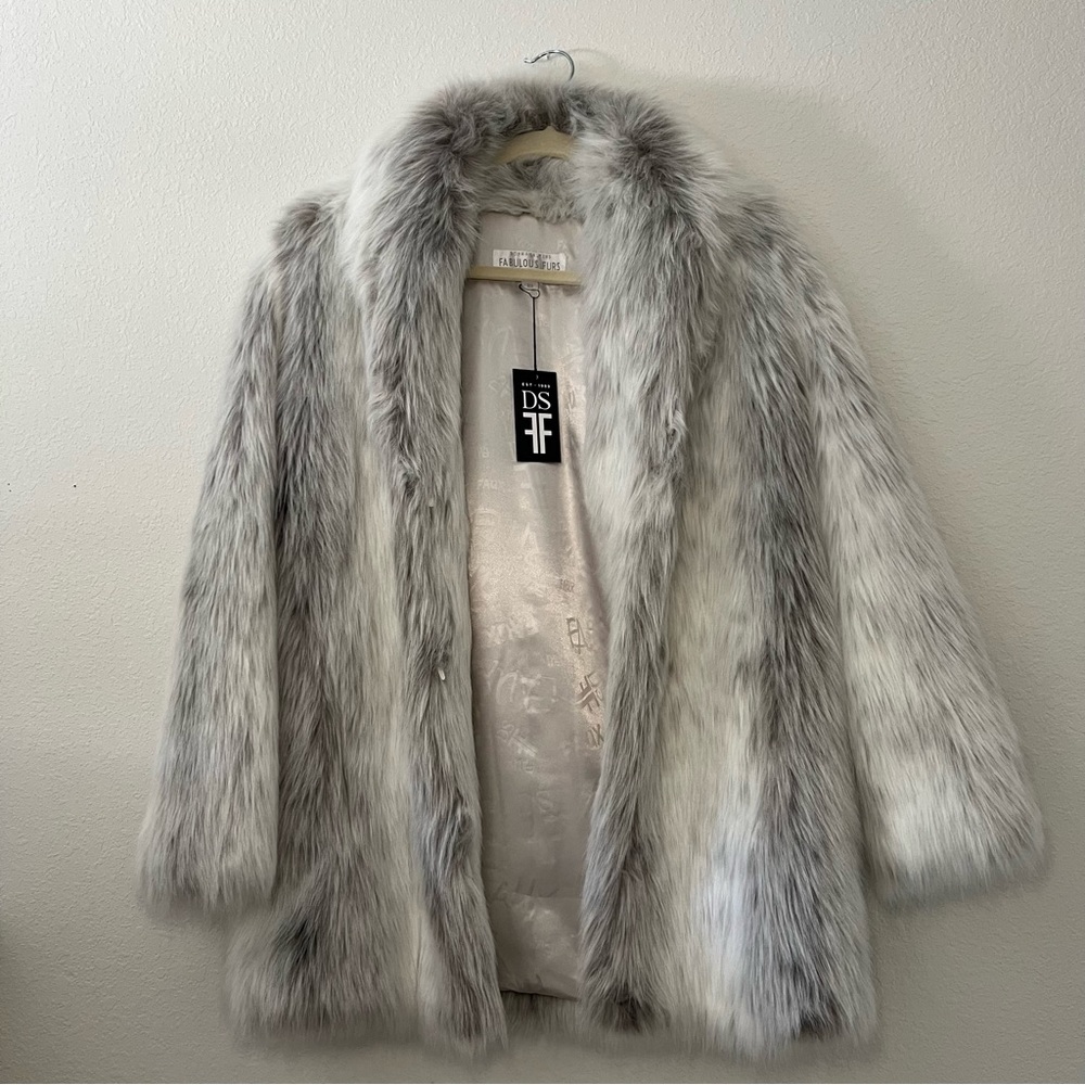 Donna Saylers Fabulous Faux Fur Coat (XS)